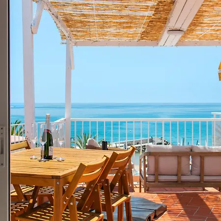 Lägenhet Oceanfront Penthouse With Terrace And Views *
