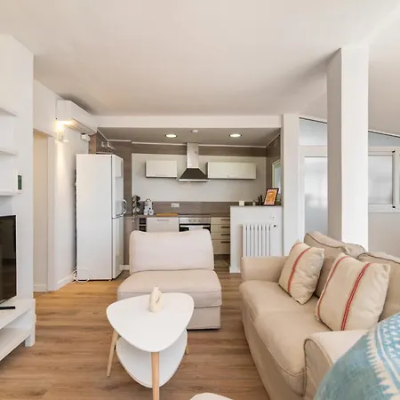 Oceanfront Penthouse With Terrace And Views Lägenhet Sitges