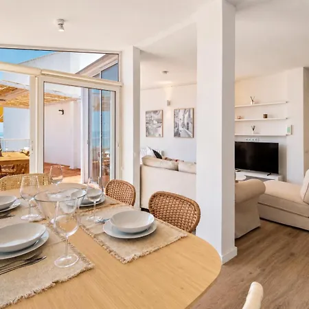 Oceanfront Penthouse With Terrace And Views * Sitges