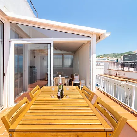 Lägenhet Oceanfront Penthouse With Terrace And Views